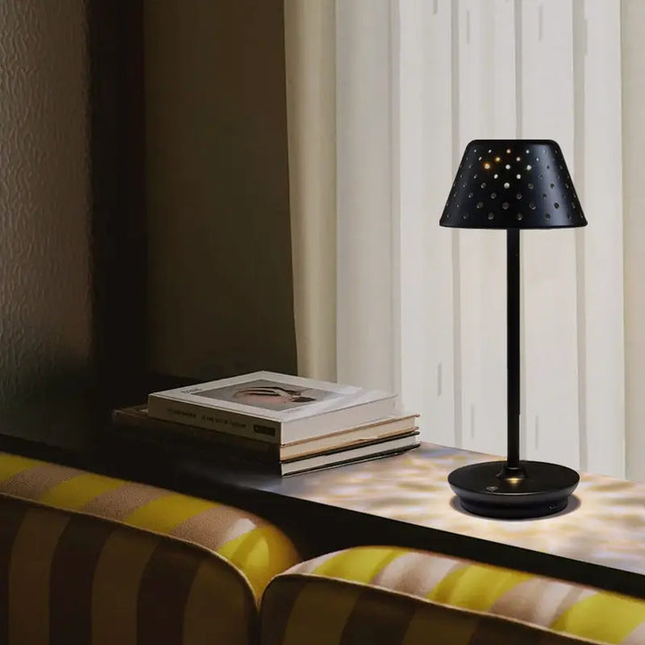 LuxeGlow – Portable LED Bordlampe for Moderne Interiør Luvikno