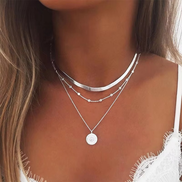 Chic Double-Layer Heart & Cuban Link Chain Choker Necklace Luvikno