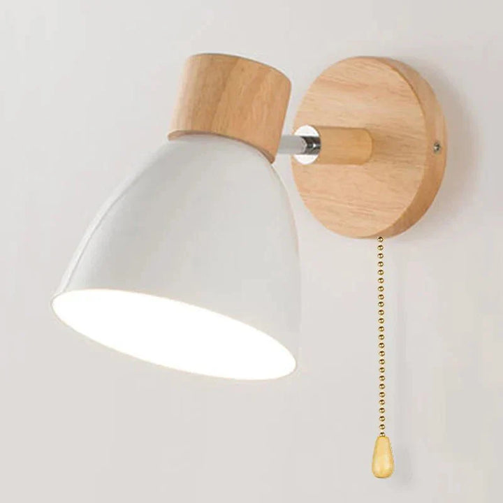 Elegant veggapplikasjon i tre - moderne og varmt design | Luvikno