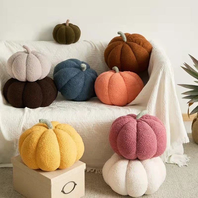 CozyPumpkin – Myk høstgresskarpute Luvikno