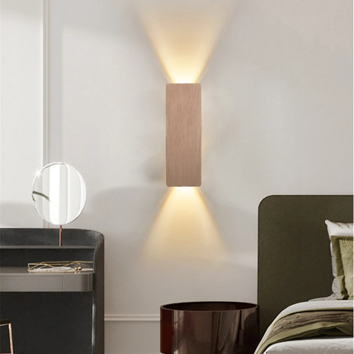 Moderne Dobbeltsidig Belyst Vegglampe | Luvikno