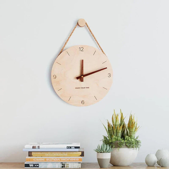 WoodHush Minimalist Veggklokke Luvikno