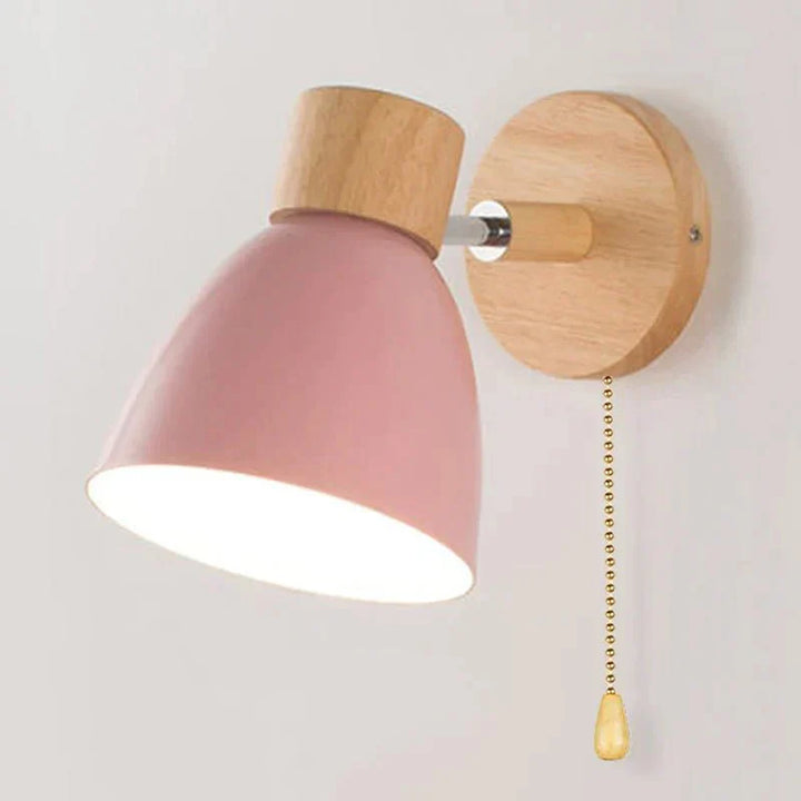 Elegant veggapplikasjon i tre - moderne og varmt design | Luvikno