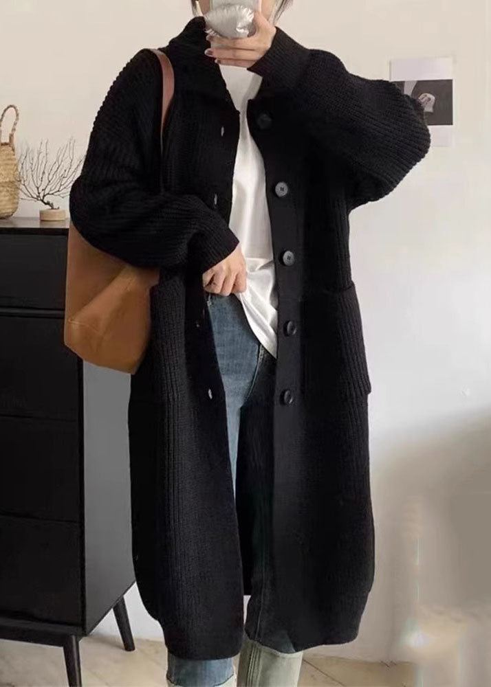 Luvik | Mukava harmaa villapaita, jossa on kaulus, taskut ja pitkät hihat