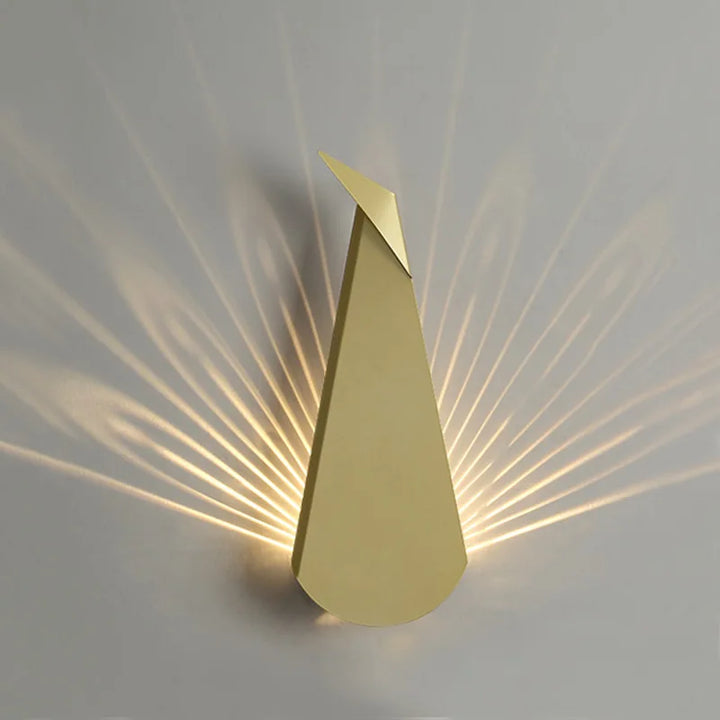 ElegantLuxe - Moderne LED Vegglampe Påfugl Fjær Skålift
