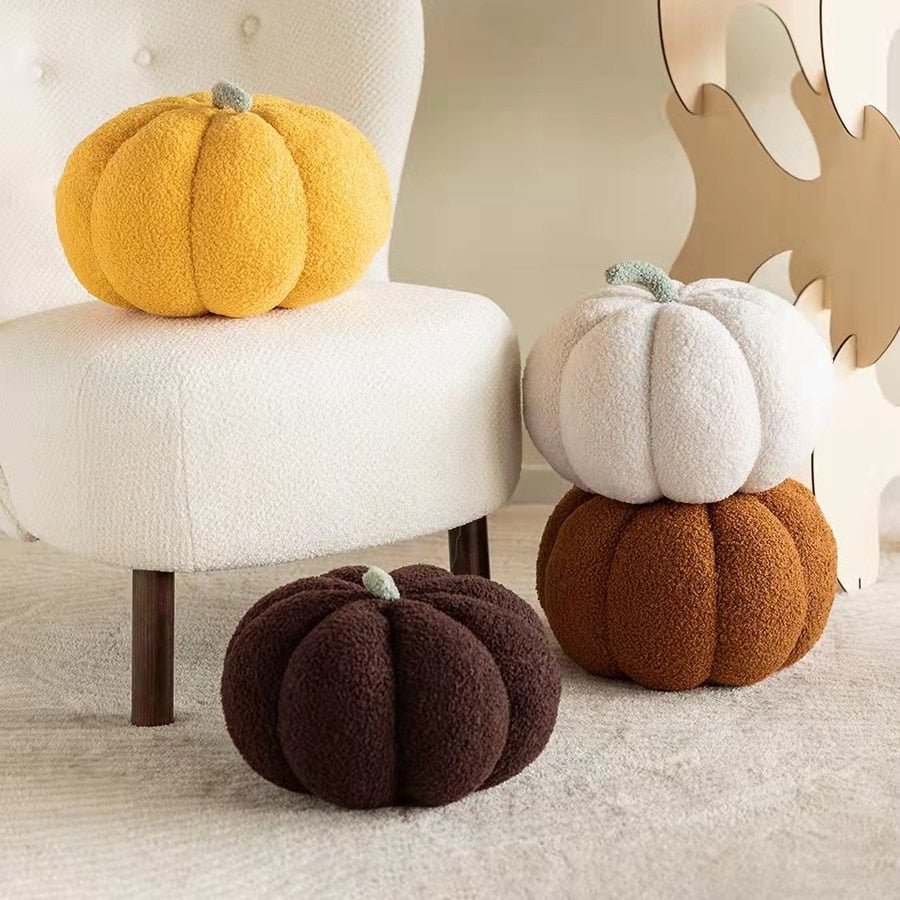 CozyPumpkin – Myk høstgresskarpute Luvikno