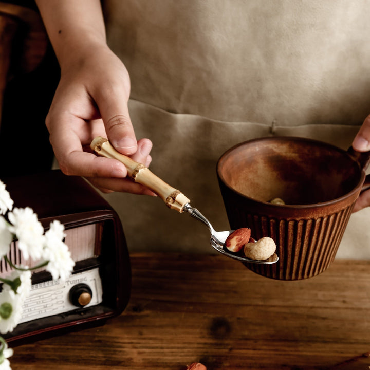 BambooElegance – Luksus bestikksett med bambusdetaljer | Luvikno