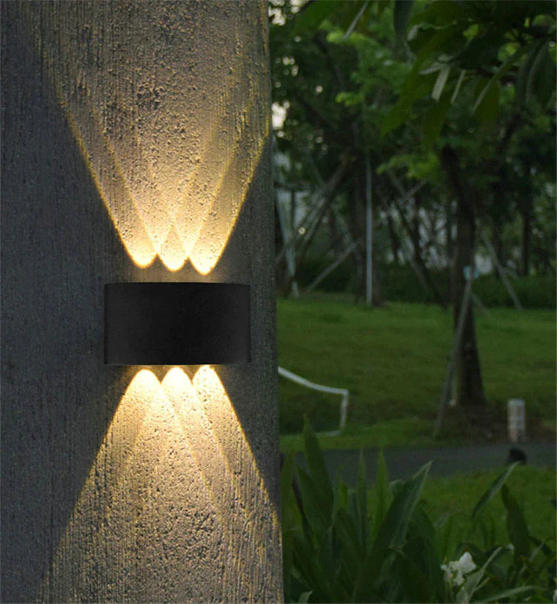 Veda - Utendørs LED Vegglampe | Luvikno