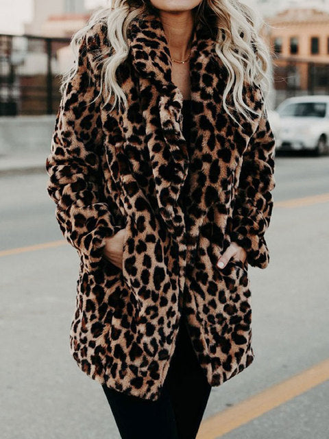 Luvik | Kåpe for kvinne med leopardmønster