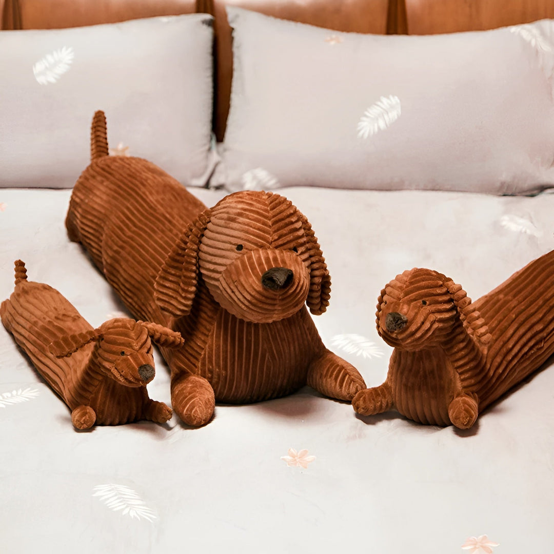 Luvikno | CordoPup Manchester Dachsundpute – Myk kosepute i dachshundform