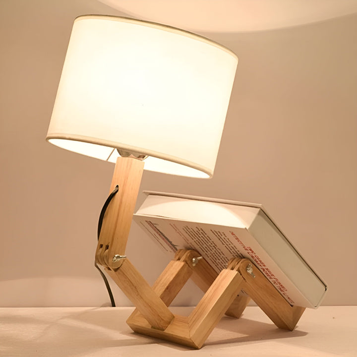 Fleksibel Robot Skrivebord Lampe Laget av Massivt Tre – LumoBot | Luvikno