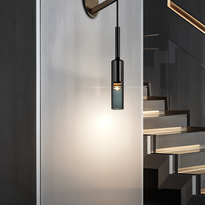 Minimalist vegglampe med røykglass – Orvane | Luvikno