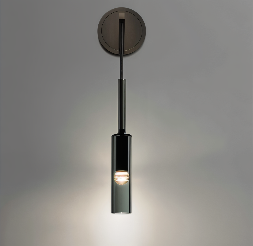 Minimalist vegglampe med røykglass – Orvane | Luvikno