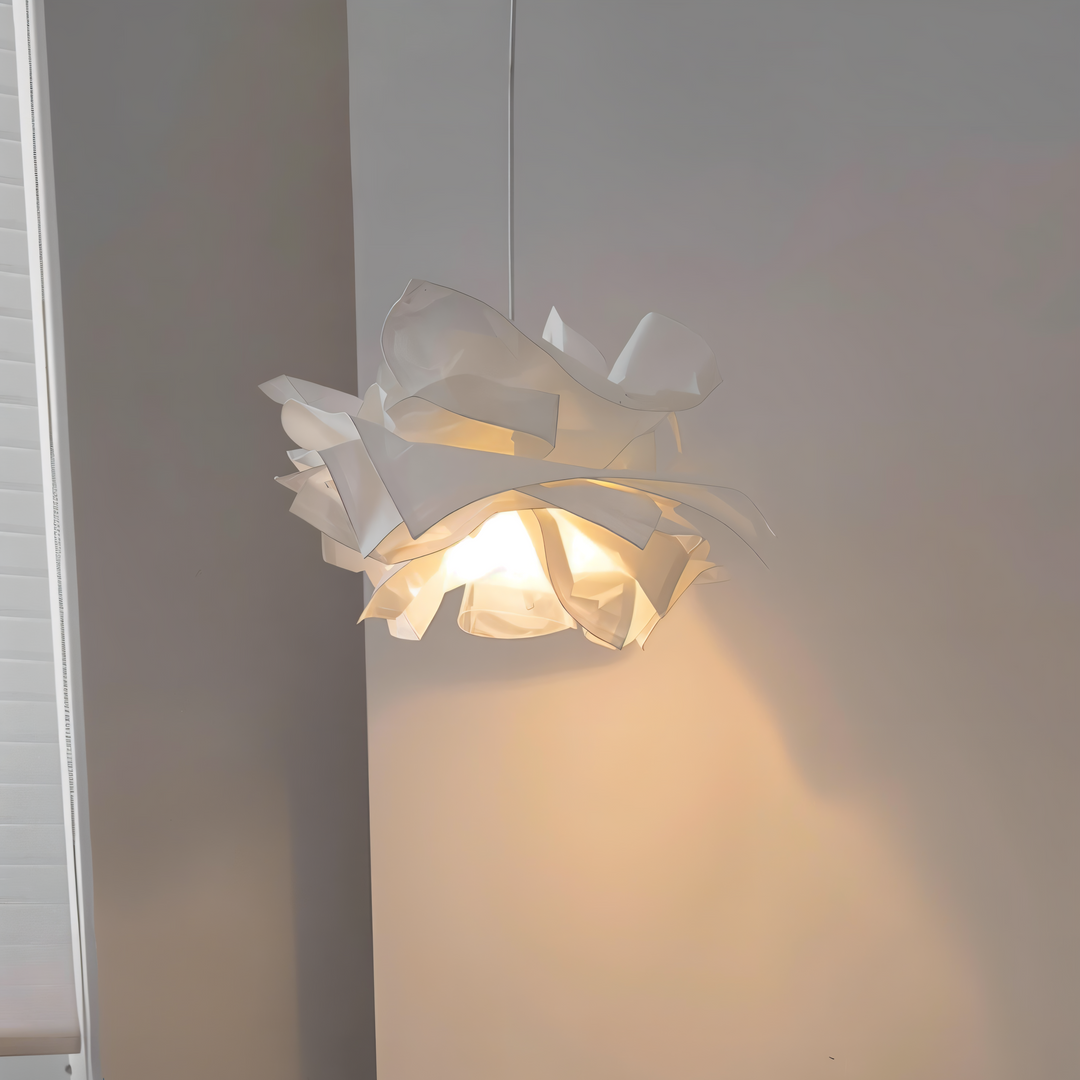 ShadeGlow Justerbar Pendellampe med Skulpturert Papirskjerm Design Luvikno