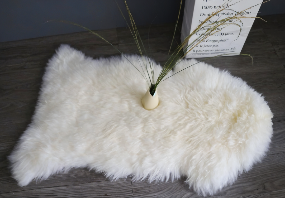 Luvikno | ShearLuxe Fuskepels Teppe – Myk Imitert Saueskinn for Hjemmedekorasjon