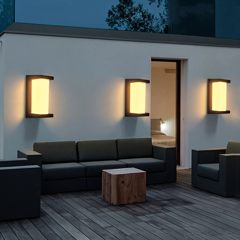 Vanntett utendørs LED-vegglampe med bevegelsessensor | Luvikno