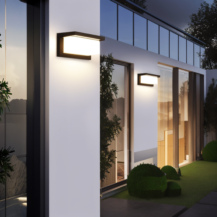 Vanntett utendørs LED-vegglampe med bevegelsessensor | Luvikno