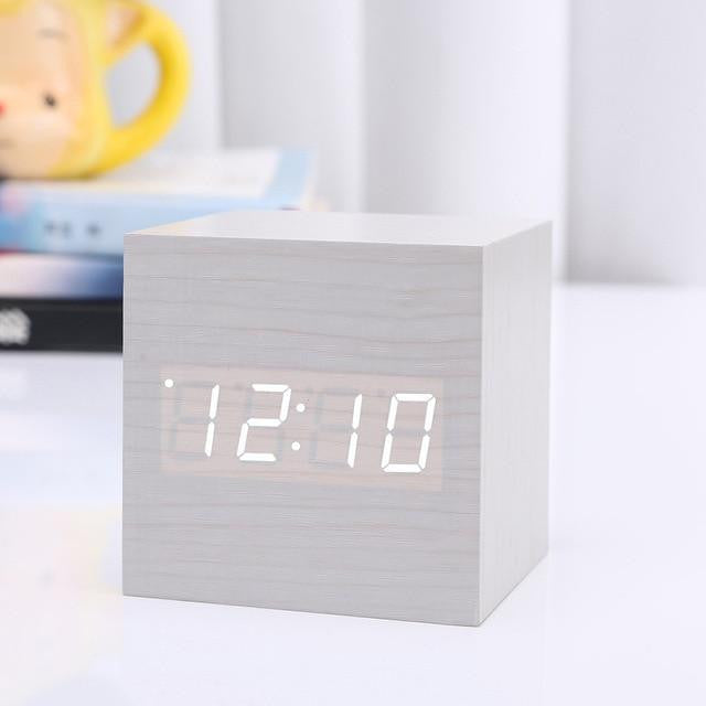 Moderne Digital Tre klokke | Luvikno