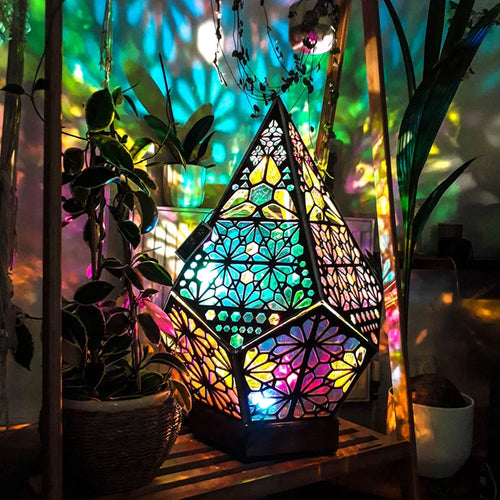 Treprojeksjonslampe med hulldesign - Farget LED-nattlys for stuen og soverommet | Luvikno