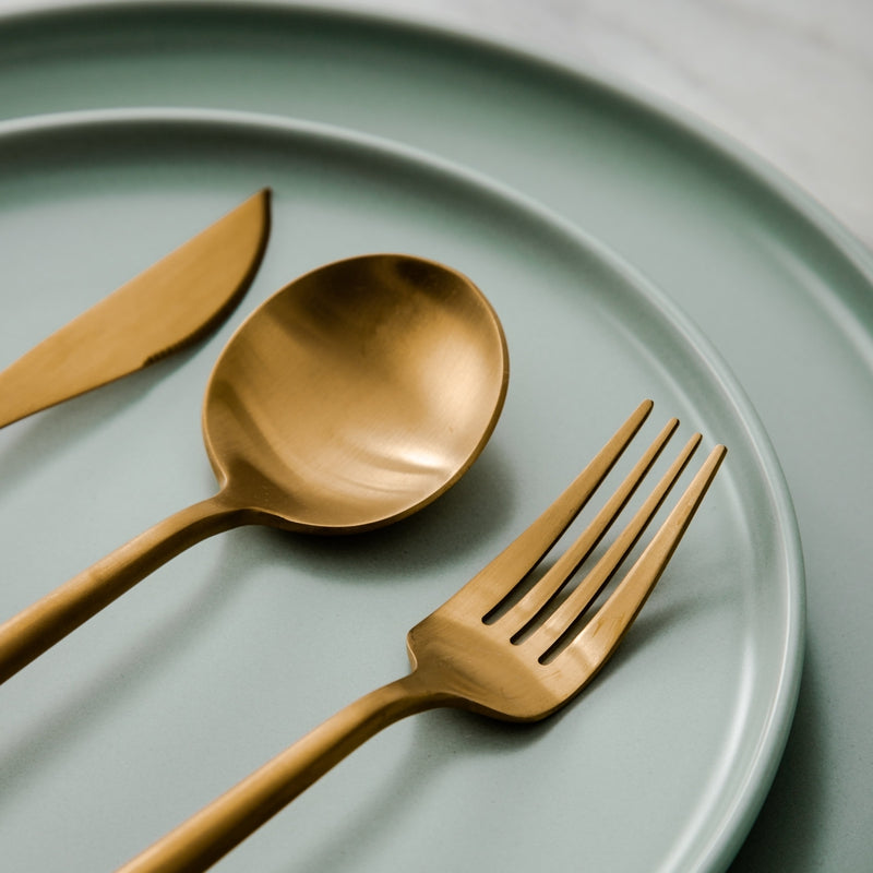 Luvikno | Minimalistisk luksus bestikksett – 20 deler, Titan & rustfritt stål