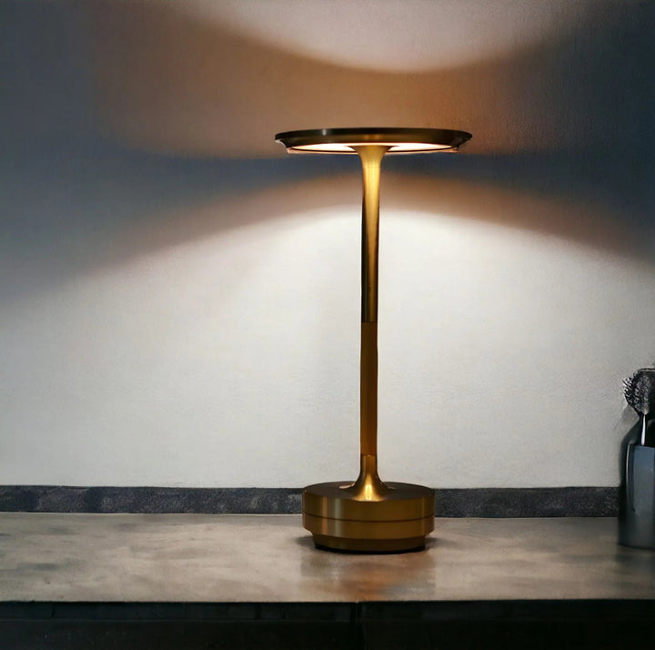 Luvikno | Elegant Trådløs Bordlampe med Berøringskontroll og Endringsbare Lystyper