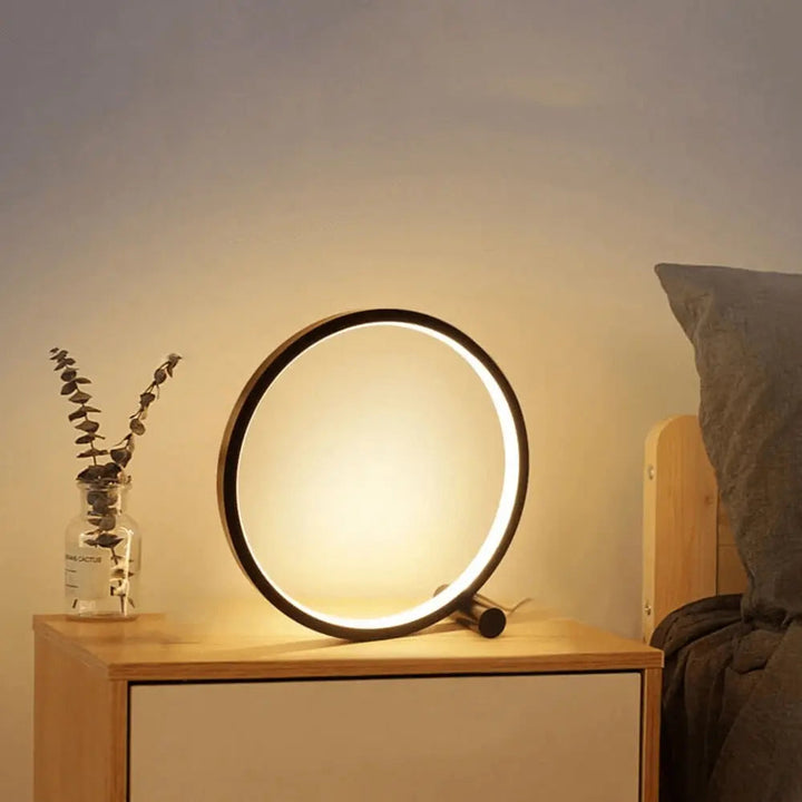 Luvikno | Halo Glo LED Bordlampe – Eleganse og Innovasjon i Belysning
