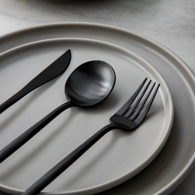 Luvikno | Minimalistisk luksus bestikksett – 20 deler, Titan & rustfritt stål