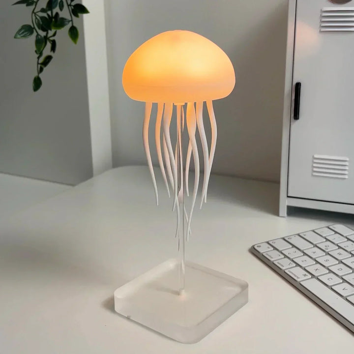 JellyJive - Lampe med dansende jellyfish Luvikno