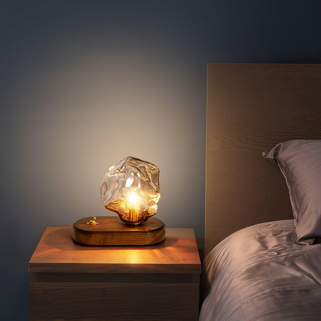 Luvikno | GlowCraft Bordlampe - Elegant trådløs bordlampe med bevegelsessensor