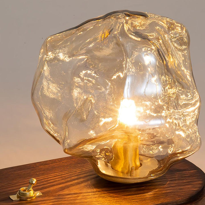 Luvikno | GlowCraft Bordlampe - Elegant trådløs bordlampe med bevegelsessensor