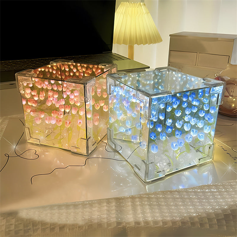 Belyst Tulipan Elegance Speil Lampe | Luvikno