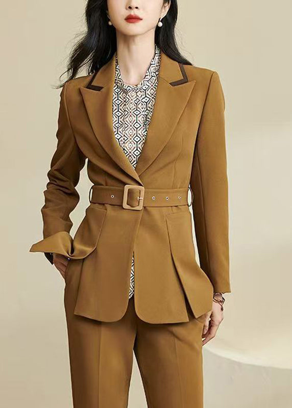 Luvik | Ginger Yksiväriset takit värilisäyksin, joissa on avara pääntie sivussa