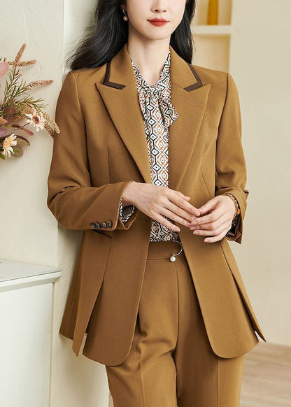 Luvik | Ginger Yksiväriset takit värilisäyksin, joissa on avara pääntie sivussa