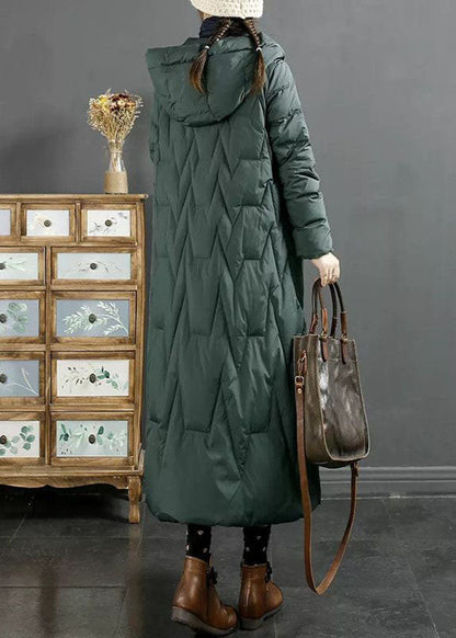 Luvik | Vahva untuvainen talvitakki brodeeratulla hupulla Roter