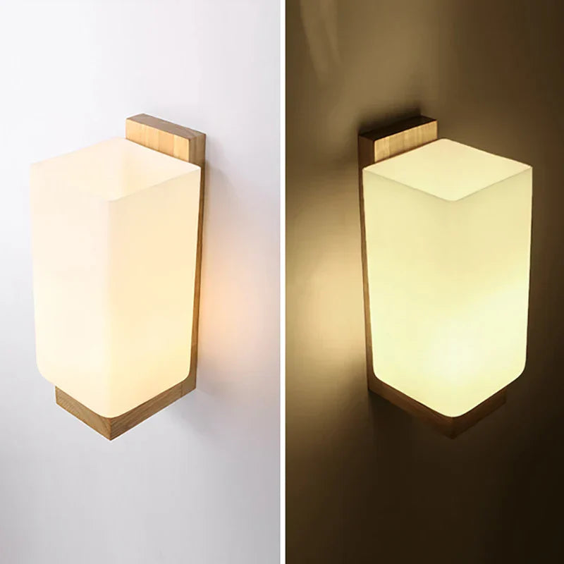 Japansk vegglampe laget av tre for soverom – Minimalistisk lampe med naturlig belysning | Luvikno