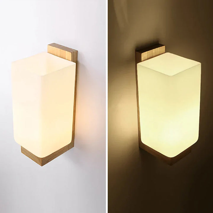 Japansk vegglampe laget av tre for soverom – Minimalistisk lampe med naturlig belysning | Luvikno