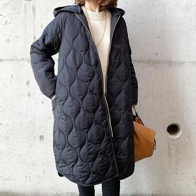 Luvik | kuviollinen parka hupulla