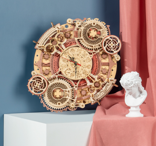 Zodiac Veggklokke og Kalender Luvikno