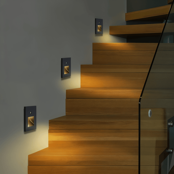 Luvikno | LED trinnlys med bevegelsesdeteksjon for myk omgivelsesbelysning