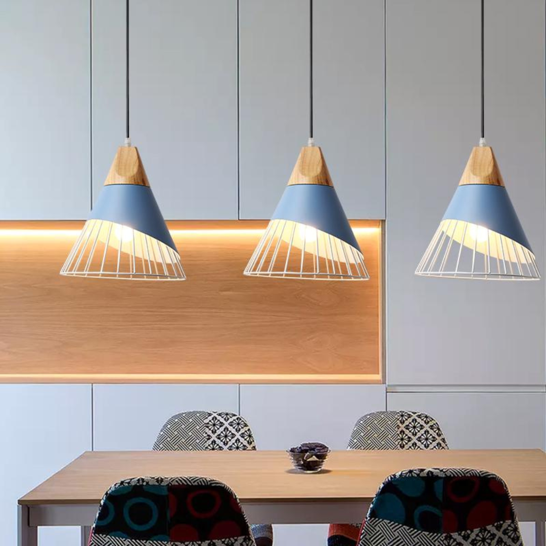Luvikno | Moderne industriell pendellampe i skandinavisk stil – Tre & Metall