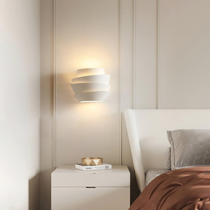 Luvikno | SoleilGlow – Fransk sollysinspirert vegglampe for strålende rom
