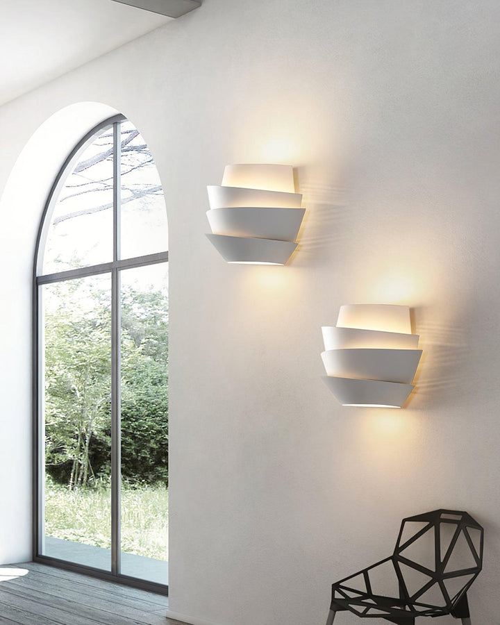 Luvikno | SoleilGlow – Fransk sollysinspirert vegglampe for strålende rom