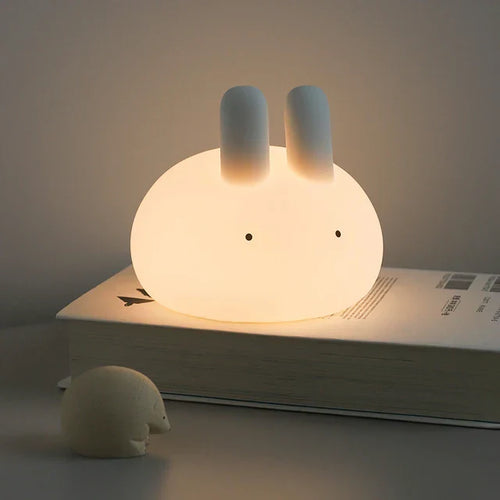 LED Nattlys for Barn – Dimmbar Nattlampe med -Design, USB Oppladbar, Berøringskontroll | Luvikno