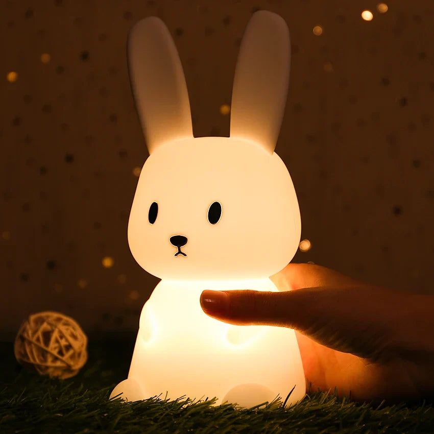 LED Nattlys for Barn – Dimmbar Nattlampe med -Design, USB Oppladbar, Berøringskontroll | Luvikno