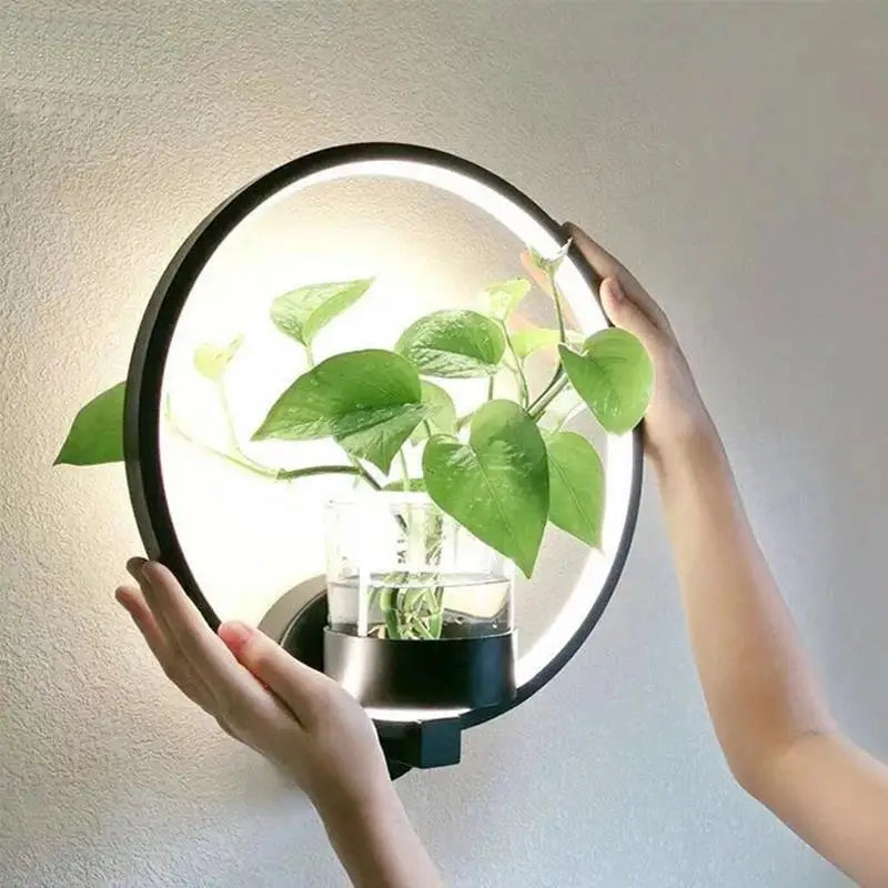 Luvikno | LED Vegglampe FloraGlow | Moderne Design | Varmt Lys | 32x22x30 cm