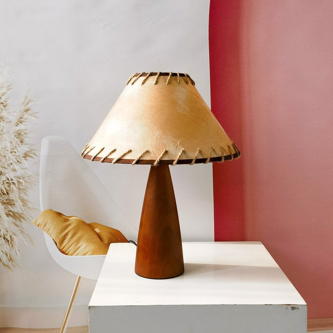 Luvikno | HeritageGlow Lampe – Klassisk Trebor Lampe