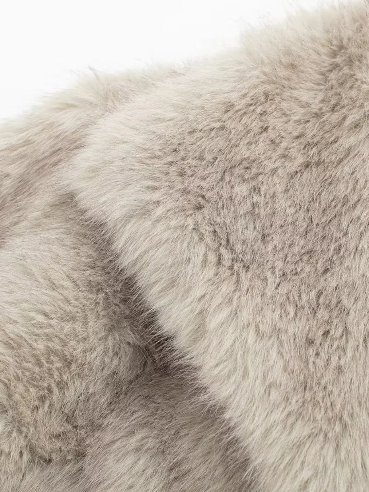 Luvik | Lammasvillasta valmistettu keinoturkki avoin takki