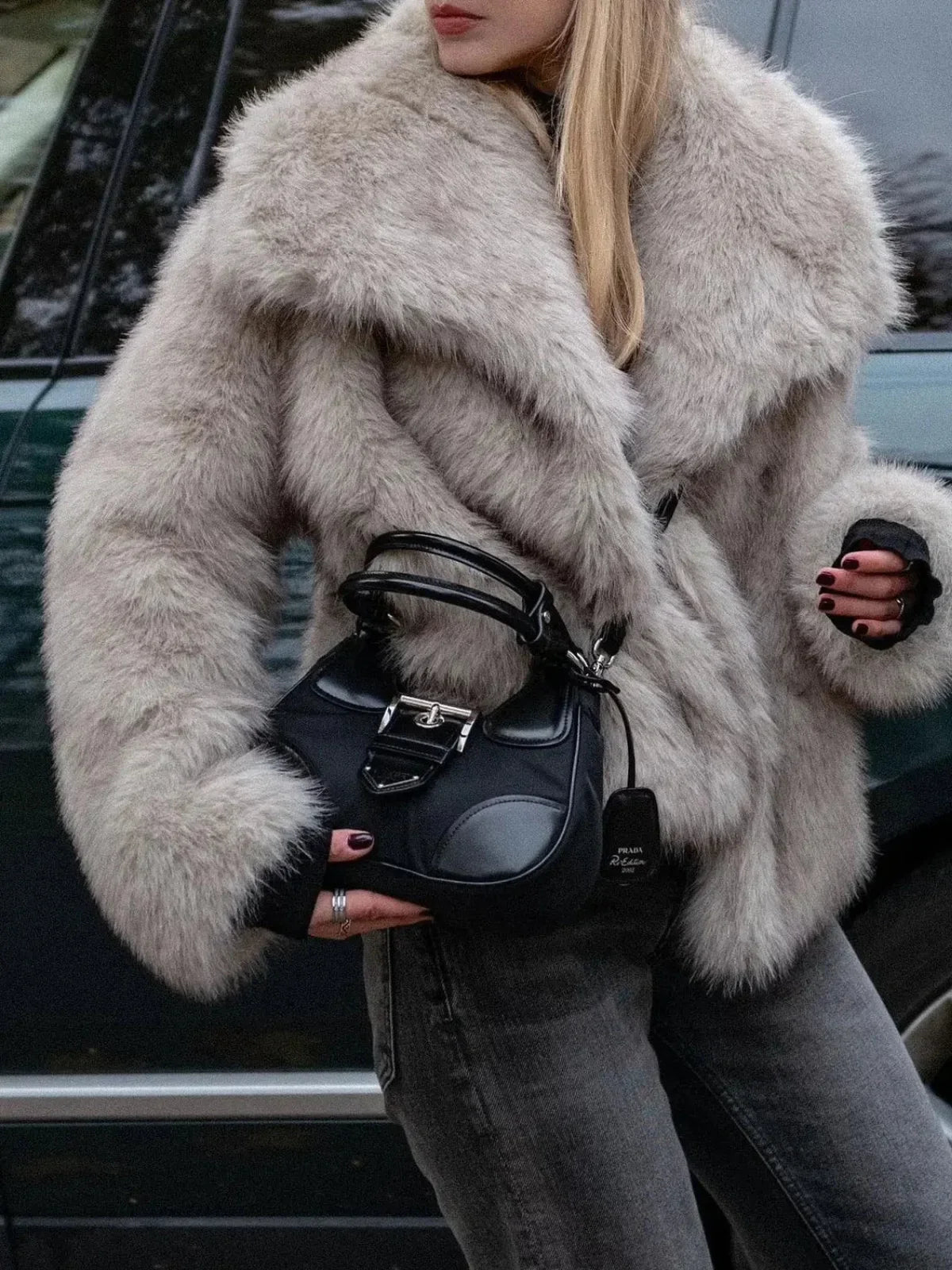 Luvik | Lammasvillasta valmistettu keinoturkki avoin takki