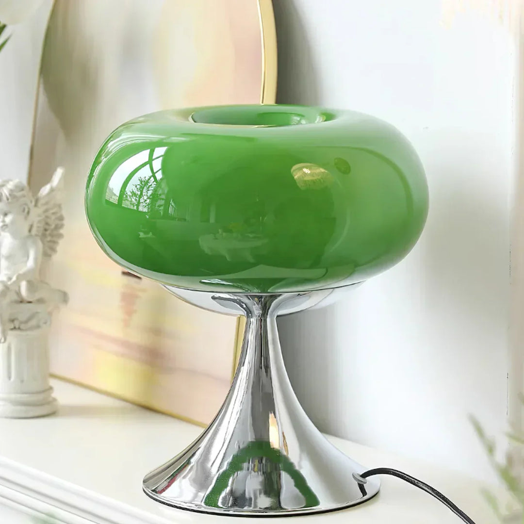 LuxeVictor – Elegant bordlampe med varmt lys Luvikno