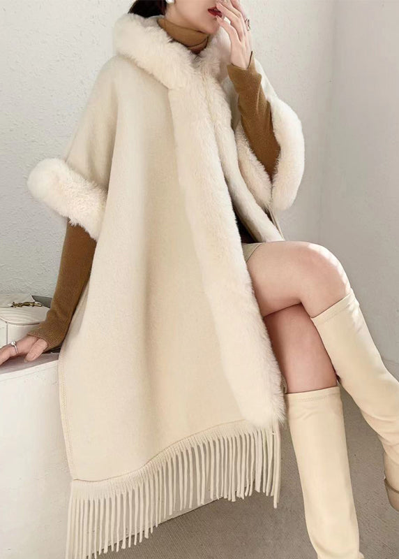 Luvik | Beige hettejakke med varme fleece-skjørt til vinteren